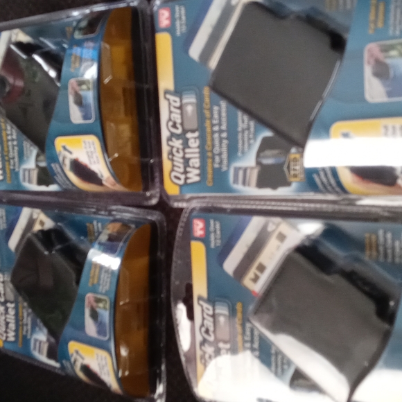 Quick Card Wallet - Picture 2 of 6